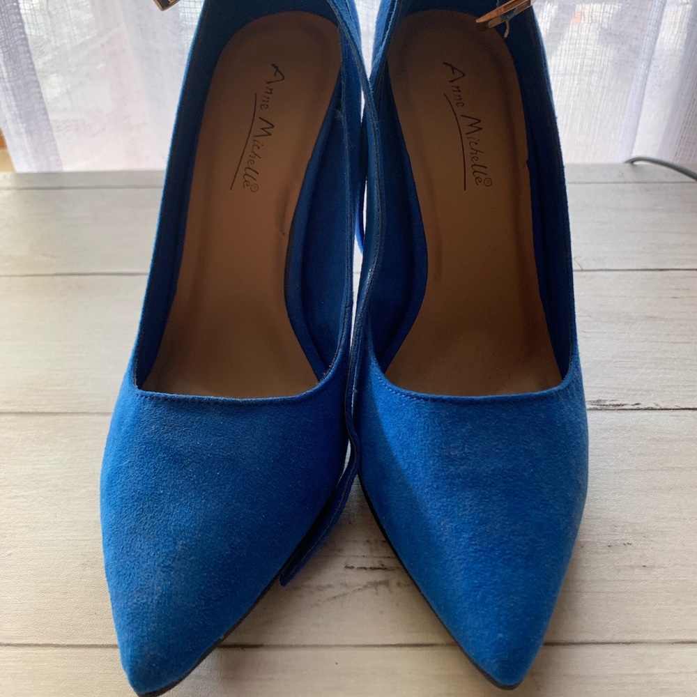 Blue heels - Picture 2 of 6